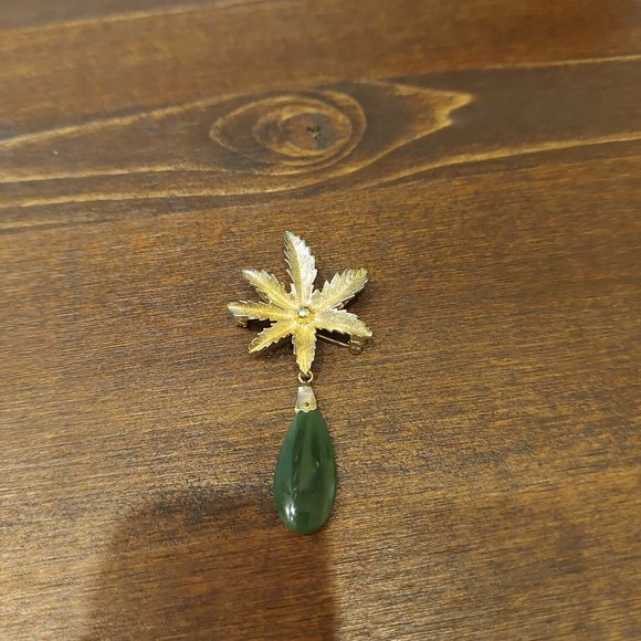 Vintage Sarah Coventry Pineapple Brooch - Picture 3 of 8